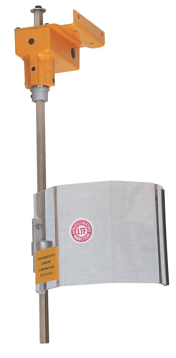 SAFETY EQUIPMENT 153.00 Height-adjustable drill guard with micro switch, 130x200 mm screen, 350 mm rod