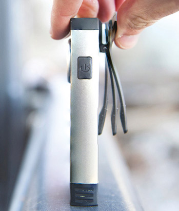 CAT CT5110 | Aluminium Pocket Torch 250 Lumens Powered by AAA Batteries