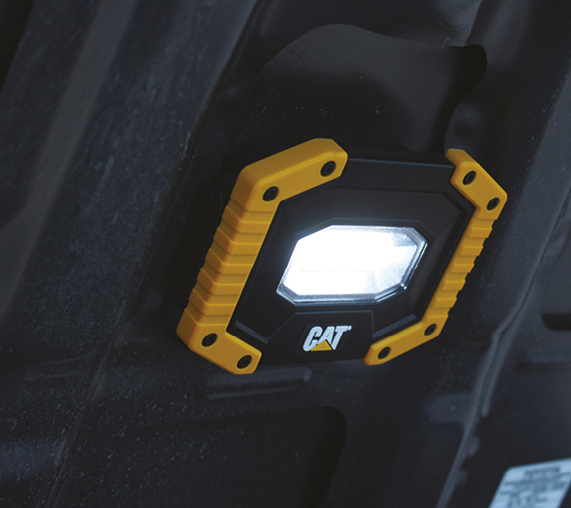 CAT CT3540 | Work lamp 500 Lumen LED technology powered by AA batteries